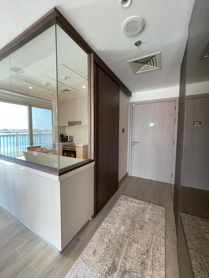 Smart Living Apartment Абу-Даби Экстерьер фото