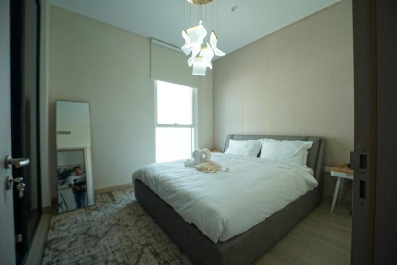 Smart Living Apartment Абу-Даби Экстерьер фото